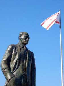 Statue of Atatürk