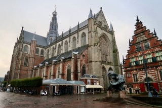 Saint Bavo's Church, Harlem NL