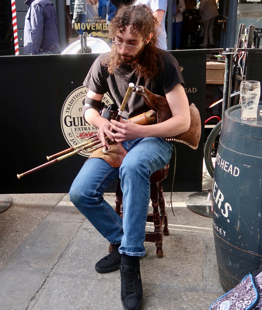 Trad musician, Dublin IE