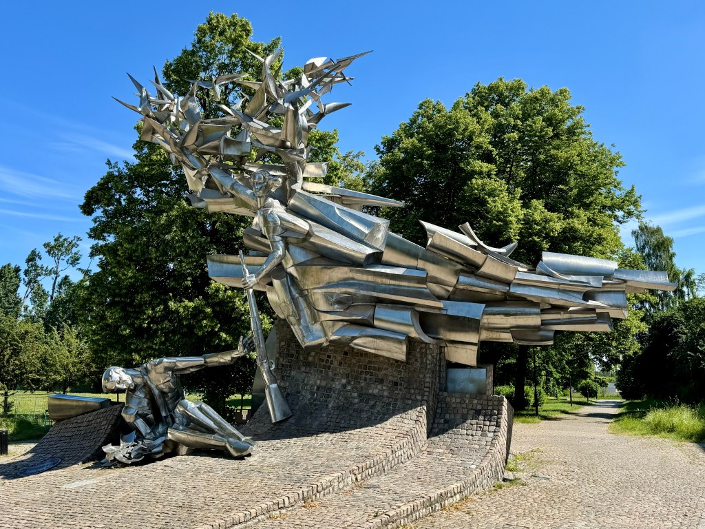 Monument to the Defenders of the Post Office, Gdańsk PO
