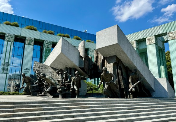 Warsaw Uprising Monument PO